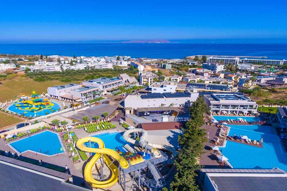 kreta hotel met glijbanen