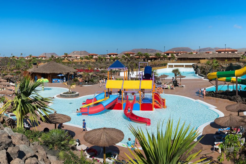 hotel met glijbanen fuerteventura