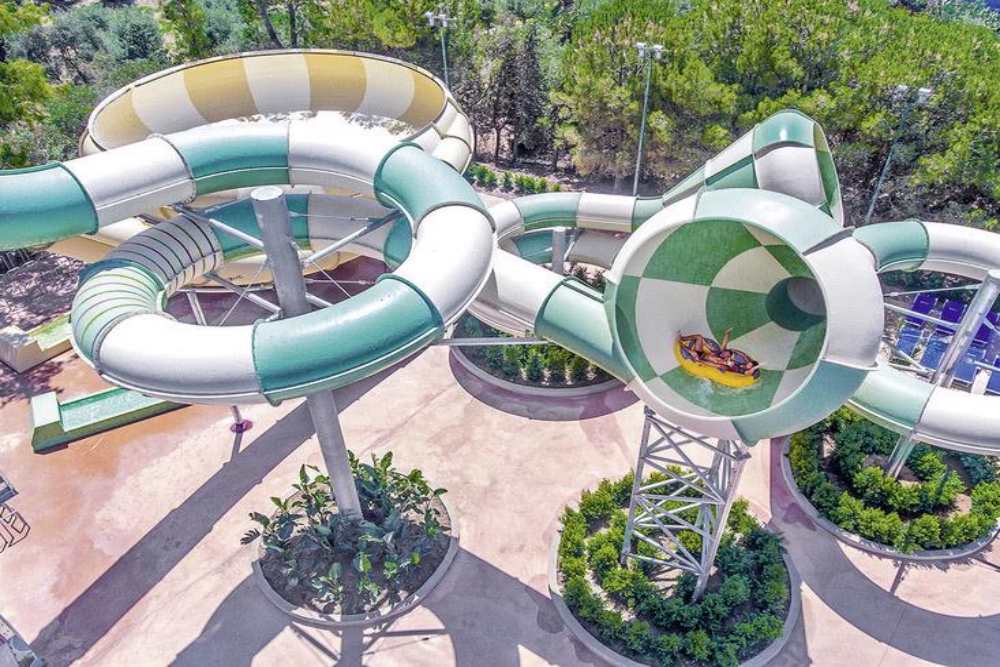 hotel met waterpark glijbaan italie